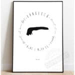 Hochwertiges Kunstposter mit schwarzer Handzeichnung und kreisförmigem Text, modernes Design für Wan.