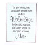 Es gibt Menschen mit unterschiedlichen Wellenlängen und Meeren.