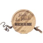 Hoch die Hände Wochenende Holzschild mit Zweigen, motivierende Botschaft für das Wochenende.