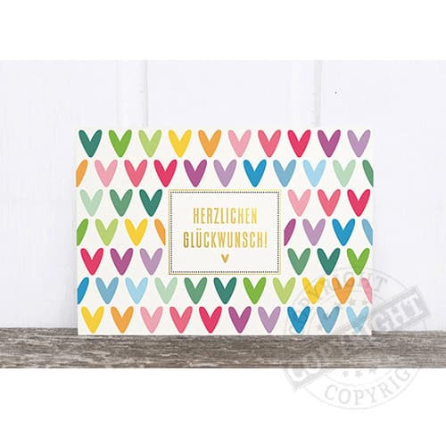 Herzlichen Glückwunsch Karte mit bunten Herzen, ideal für Glückwünsche und Feierlichkeiten.