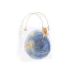 Der bunte Geschenkkorb mit Blumen- und Schmetterlingsmotiven, ideal für besondere Anlässe und Gesche.