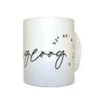 Keramiktasse mit Thermometer-Design und "Fokko 1883" Schriftzug, weiß.