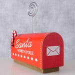 Weihnachtsbriefkasten Santa Nordpol mit Briefsymbol, rotes Design, festliche Dekoration, ideal für W.